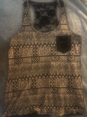 Iris Basic Tribal Geometric Lace Back Tank Top Size XL